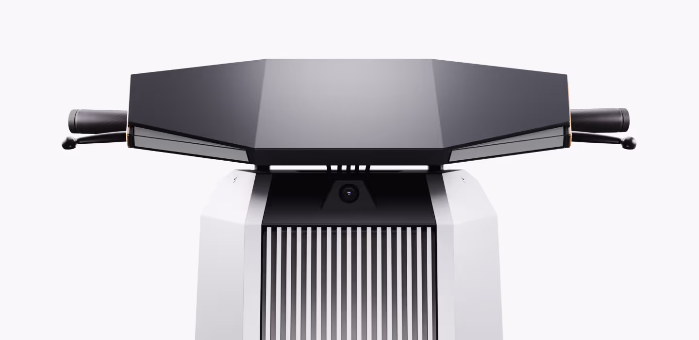 Infinite Machine P1 front and rear cameras